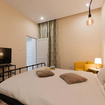 #secret Nest In The Heart Of The * Timişoara