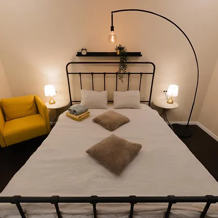 #secret Nest In The Heart Of The Lägenhet