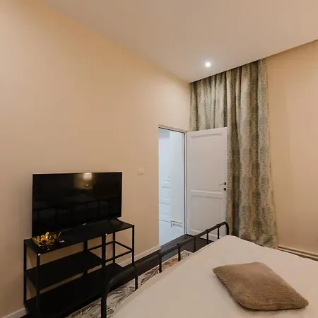 #secret Nest In The Heart Of The Apartamento